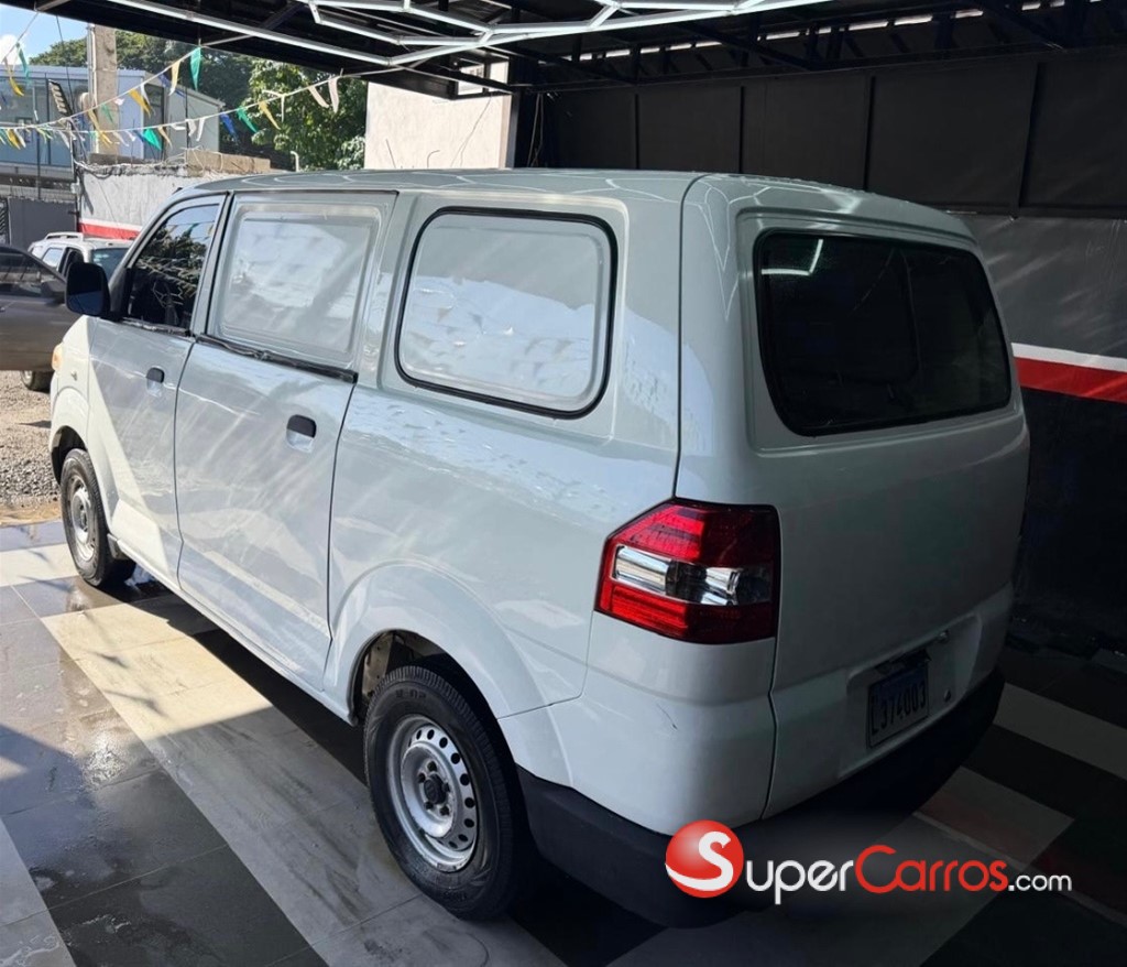 2018 Suzuki APV Carga — foto 4 / 12