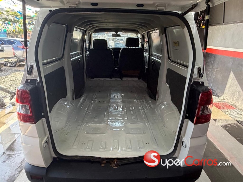 2018 Suzuki APV Carga — foto 7 / 12