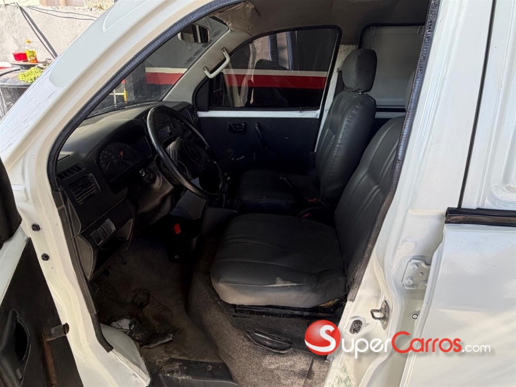 2018 Suzuki APV Carga — foto 9 / 12