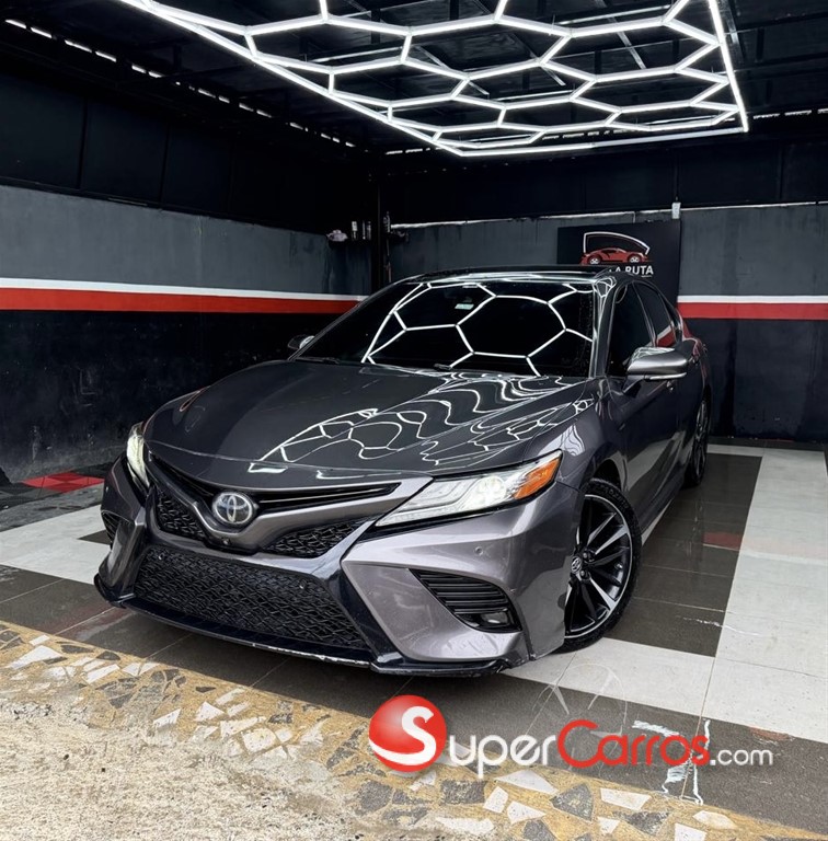 2018 Toyota Camry XSE