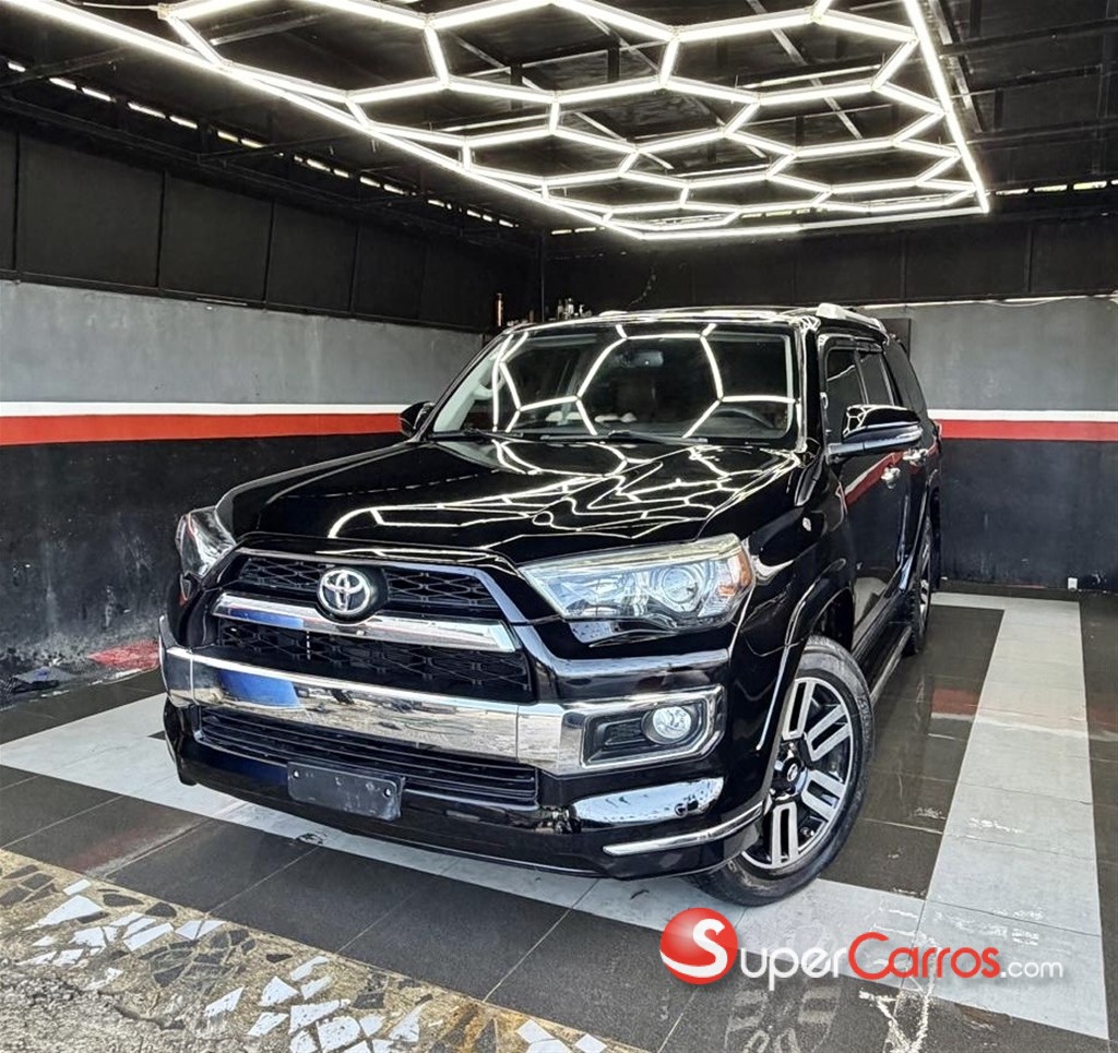 2017 Toyota 4 Runner Limited