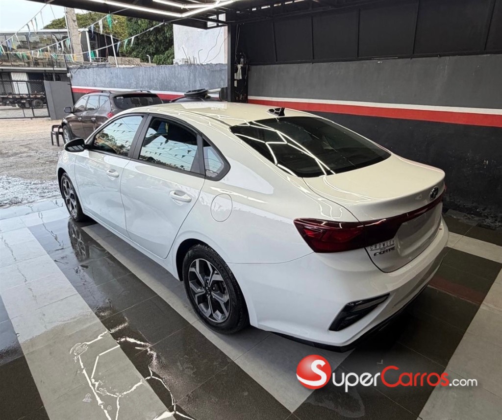 2020 Kia Forte LXS — foto 11 / 12