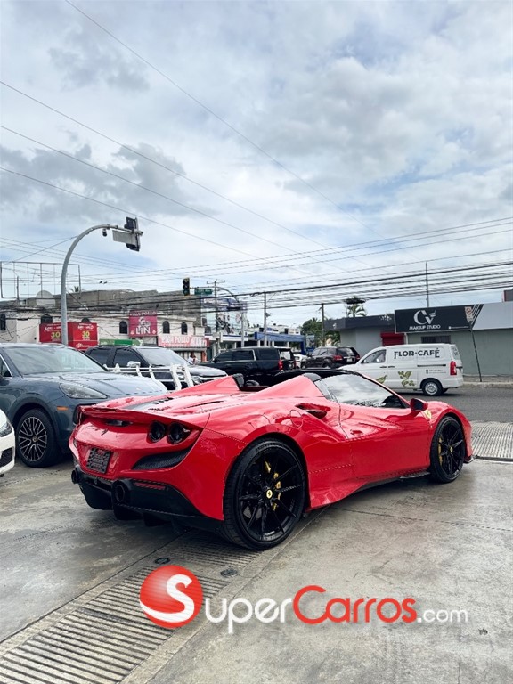 2021 Ferrari F8 Spider — foto 2 / 6