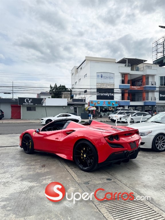 2021 Ferrari F8 Spider — foto 4 / 6
