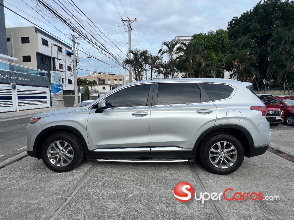 2019 Hyundai Santa Fe SE — foto 5 / 12