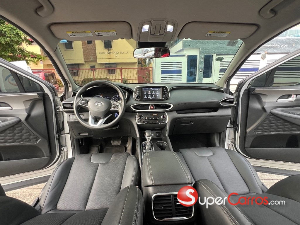 2019 Hyundai Santa Fe SE — foto 10 / 12