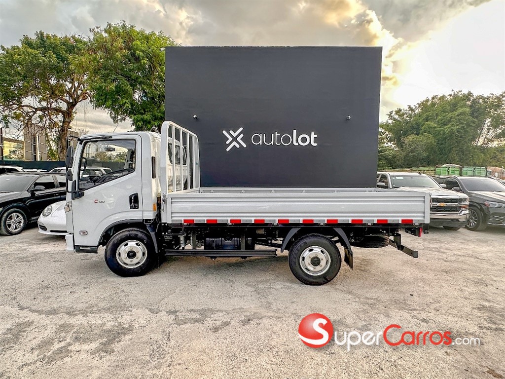 2026 Maxus C100 12 pies — foto 3 / 9