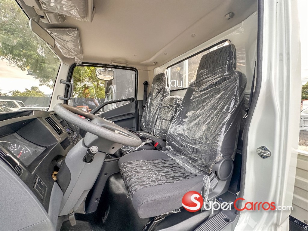 2026 Maxus C100 12 pies — foto 6 / 9
