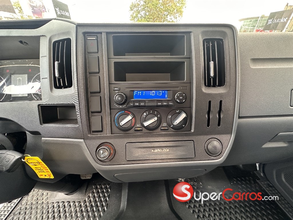 2026 Maxus C100 12 pies — foto 8 / 9