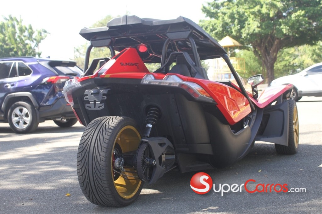 2022 Polaris Slingshot — foto 2 / 9