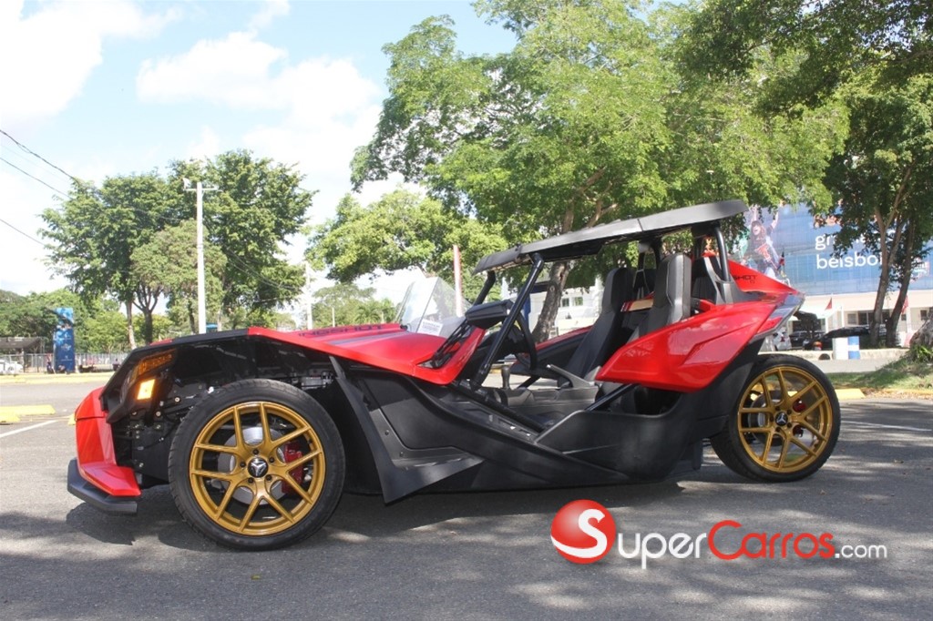 2022 Polaris Slingshot — foto 7 / 9