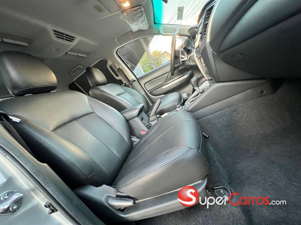 2022 Mitsubishi Motors L 200 Sportero — foto 9 / 10
