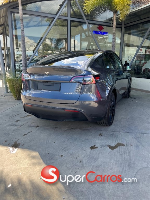 2022 Tesla Model Y — foto 9 / 9