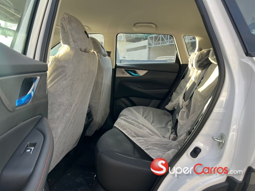 2027 Changan CS 35 — foto 4 / 8
