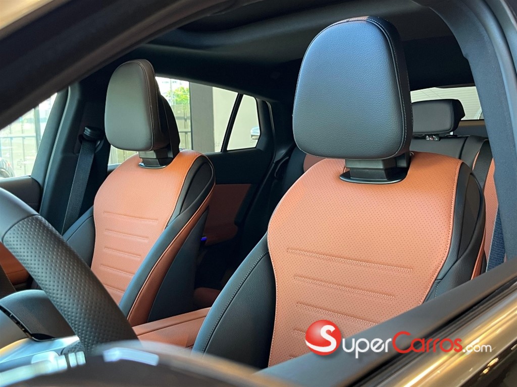2025 Mercedes-Benz Clase GLC 200 Coupe — foto 7 / 9