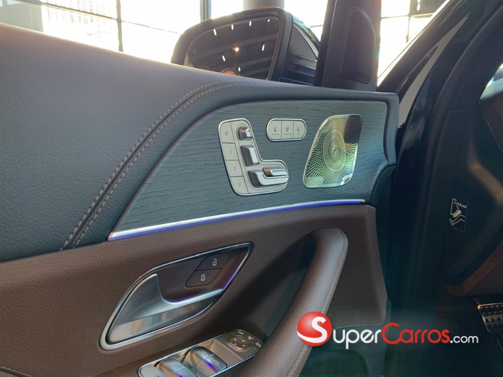 2025 Mercedes-Benz Clase GLS 450 AMG PLUS 4MATIC — foto 6 / 11