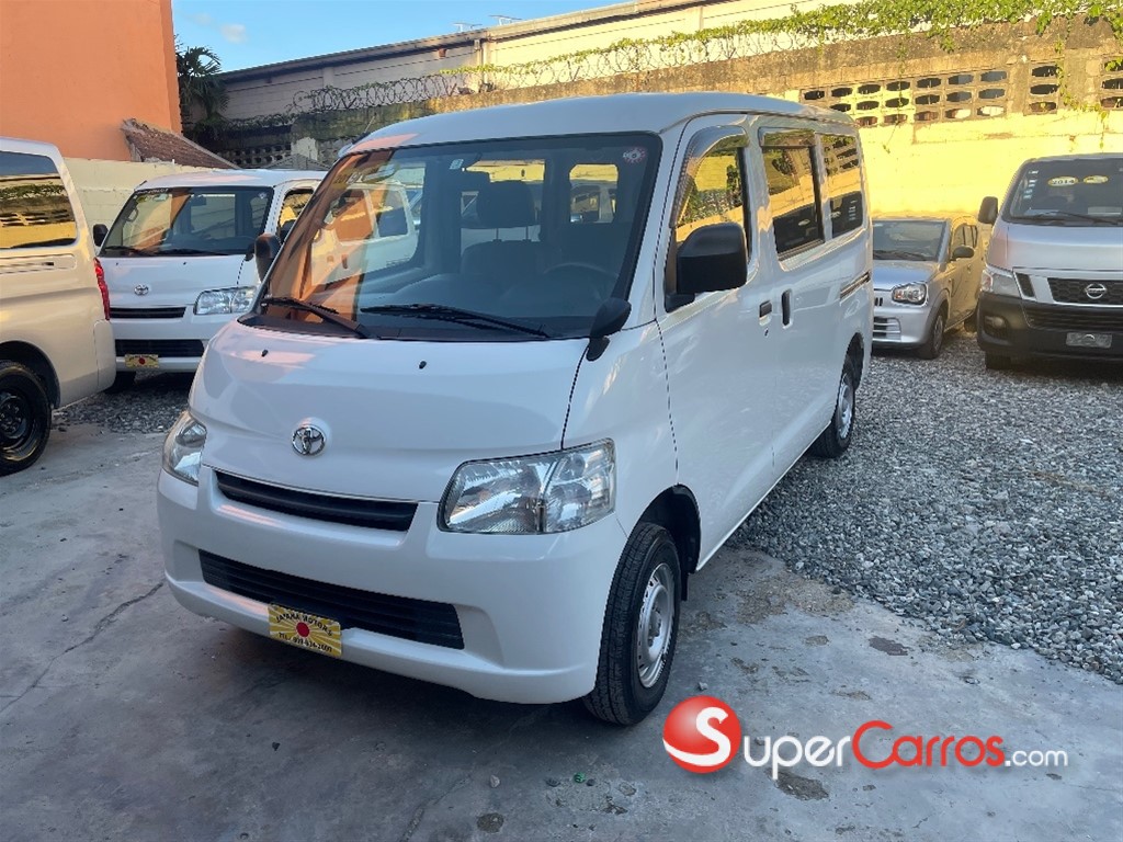 2019 Toyota Town-Ace