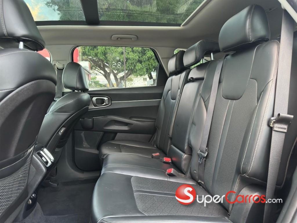 2021 Kia Sorento S — foto 5 / 12