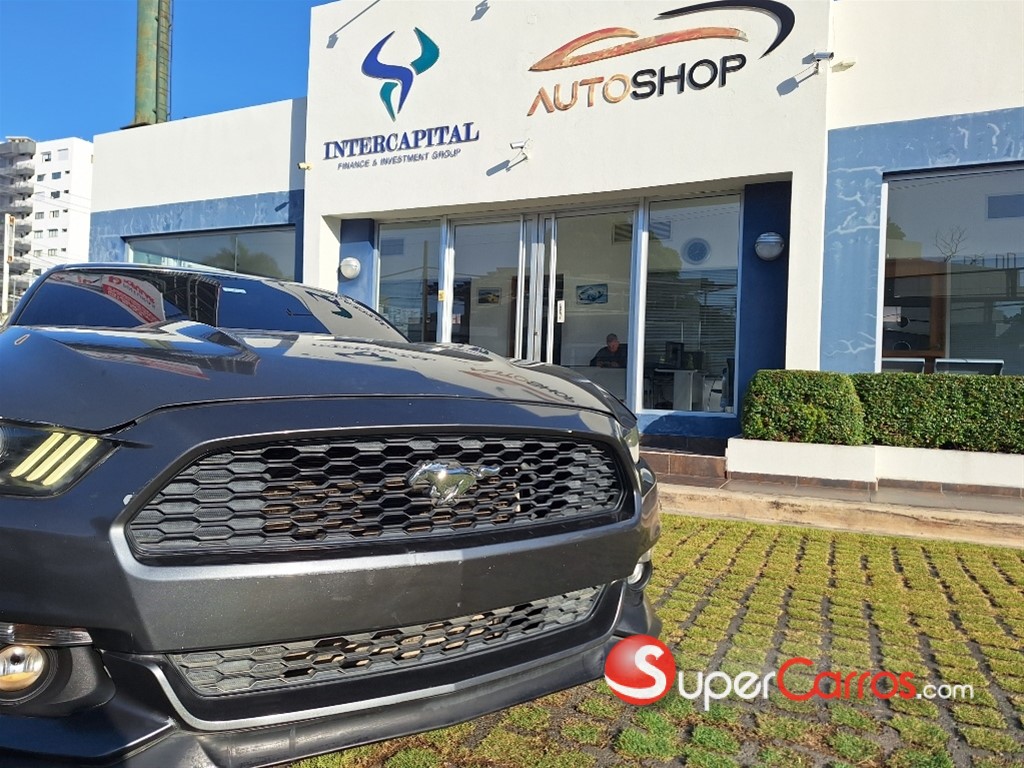 2015 Ford Mustang — foto 6 / 9