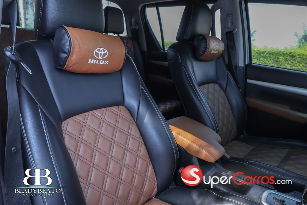 2018 Toyota Hilux — foto 5 / 12
