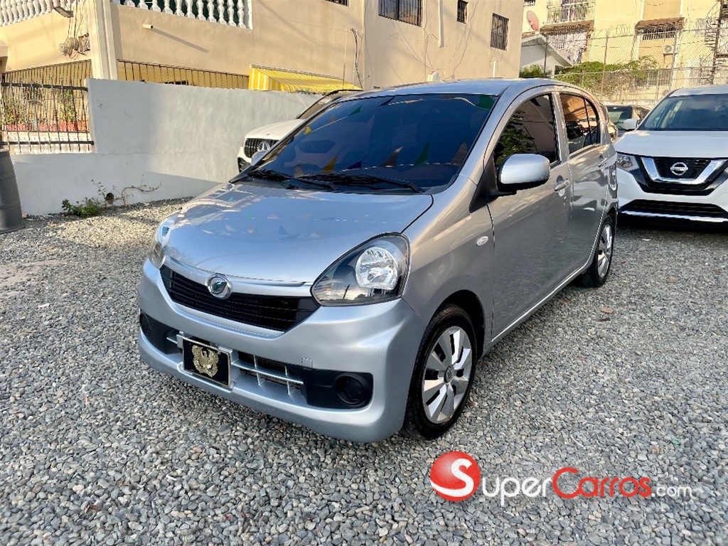 2016 Daihatsu Mira — foto 3 / 10