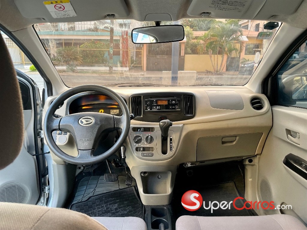 2016 Daihatsu Mira — foto 9 / 10