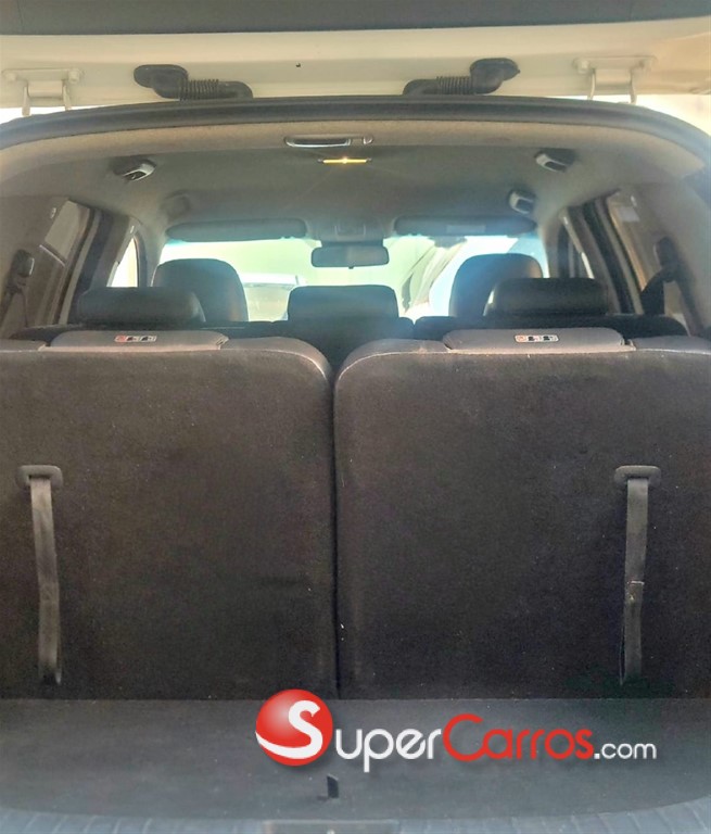 2019 Hyundai Santa Fe SEL — foto 10 / 12