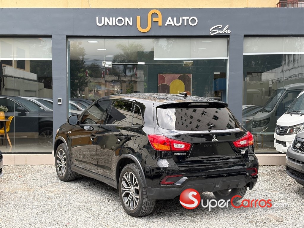 2019 Mitsubishi Motors Outlander Sport — foto 4 / 10