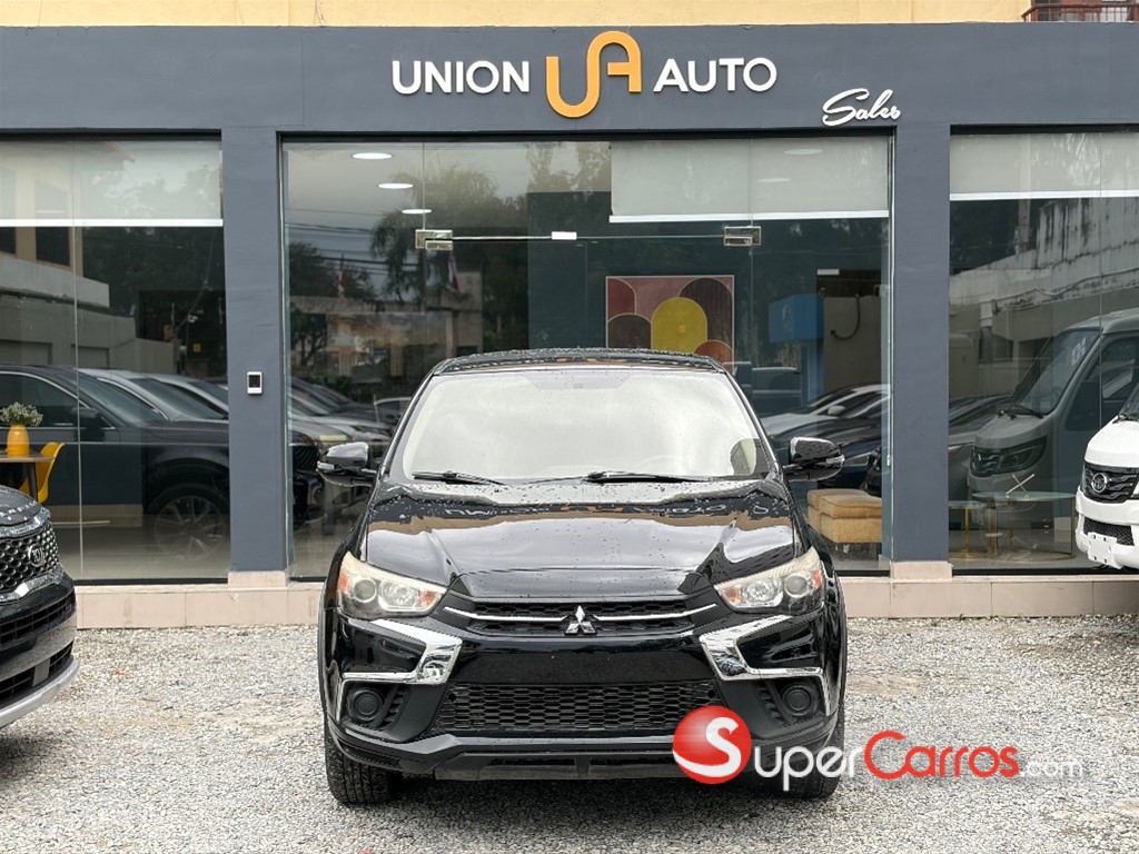 2019 Mitsubishi Motors Outlander Sport — foto 6 / 10