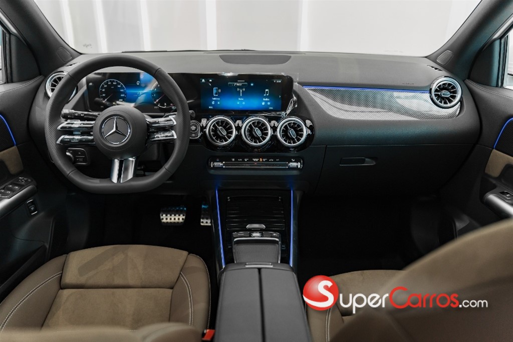 2026 Mercedes-Benz Clase GLA 200 AMG LINE — foto 10 / 11