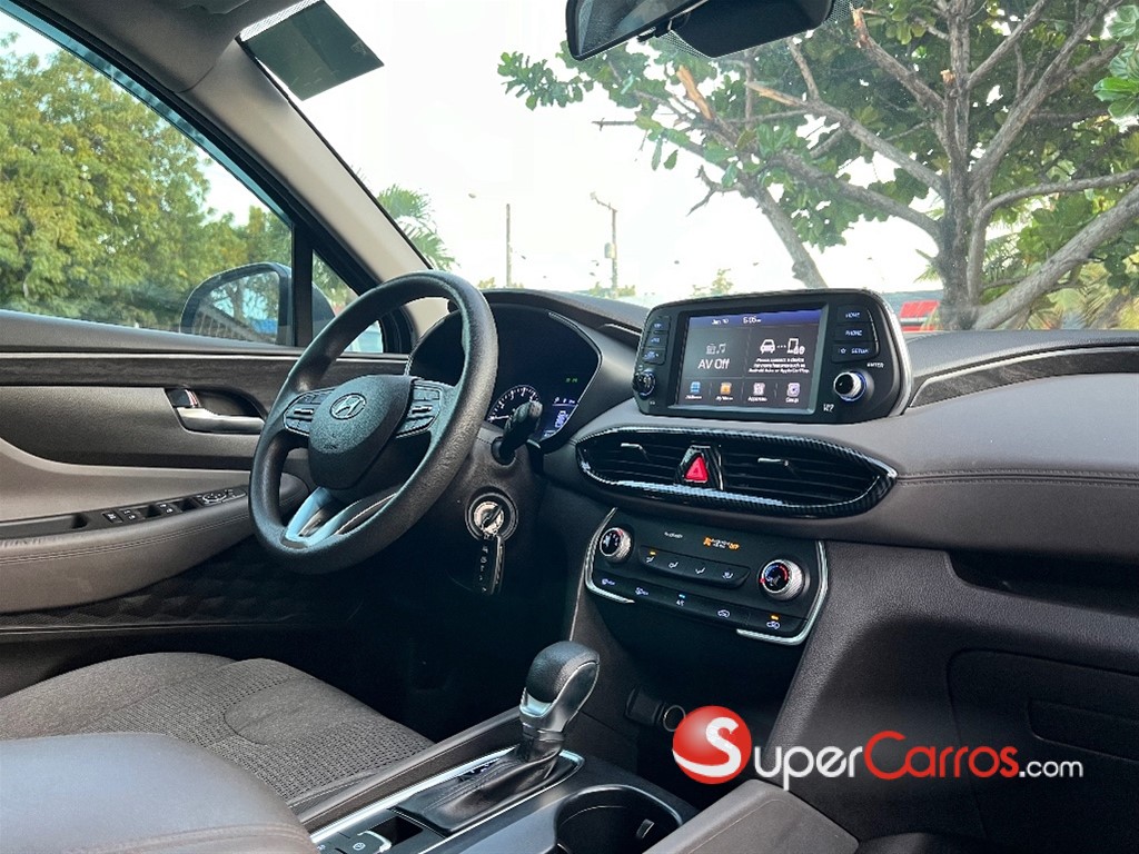 2019 Hyundai Santa Fe SE — foto 6 / 9