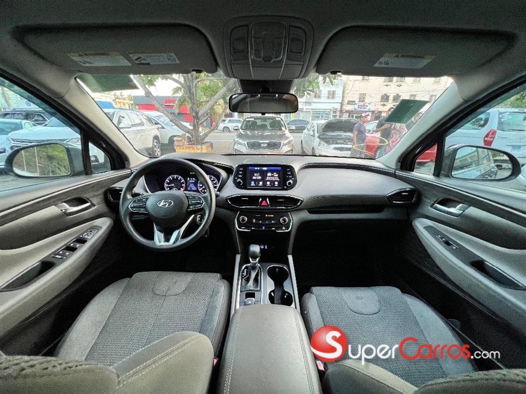 2019 Hyundai Santa Fe SE — foto 7 / 9