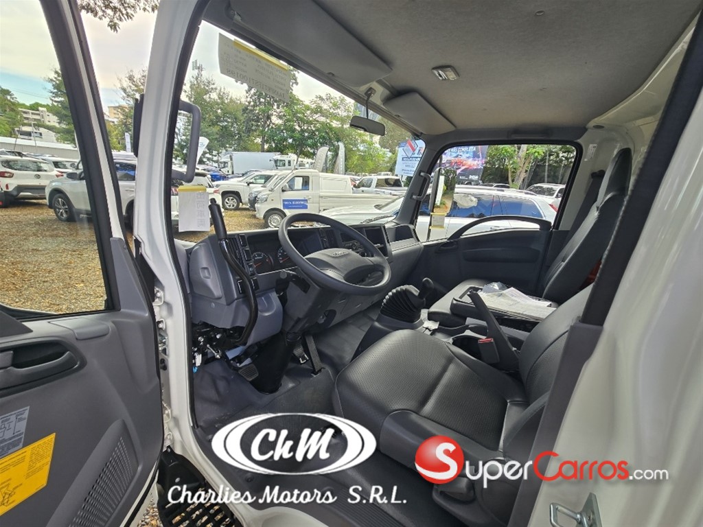 2027 Isuzu Volteo — foto 6 / 9