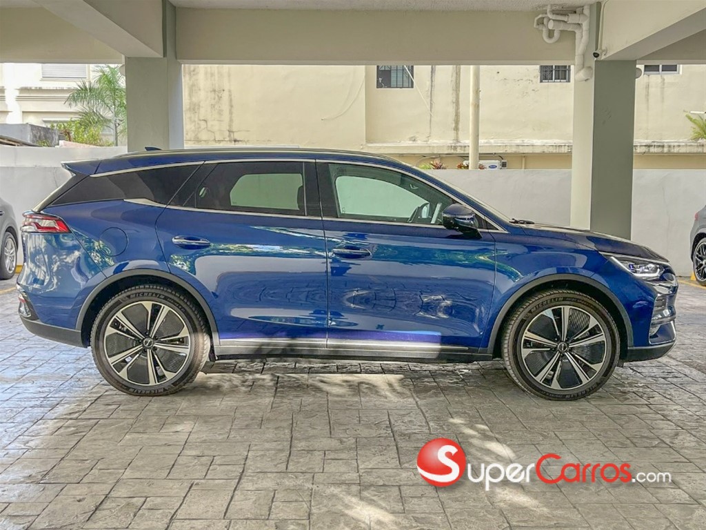 2026 BYD Tang — foto 4 / 12