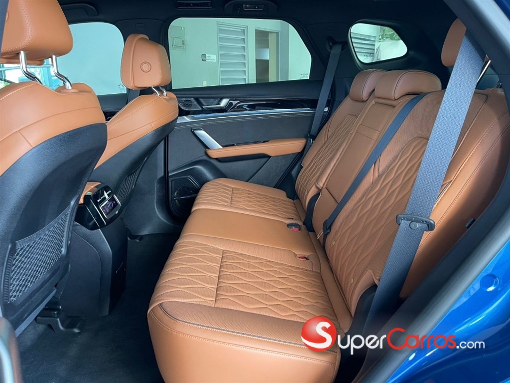 2026 BYD Tang — foto 10 / 12