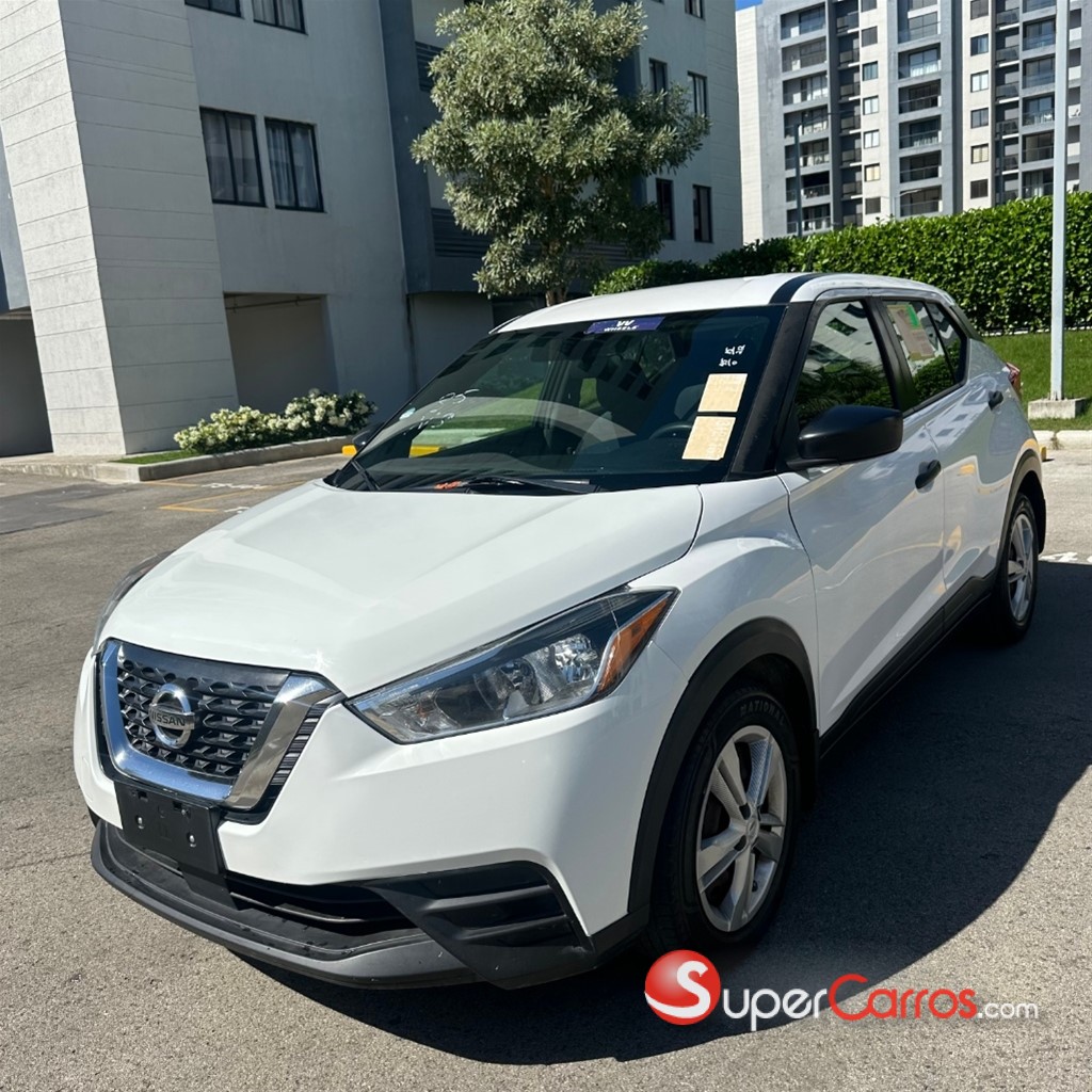 2020 Nissan Kicks