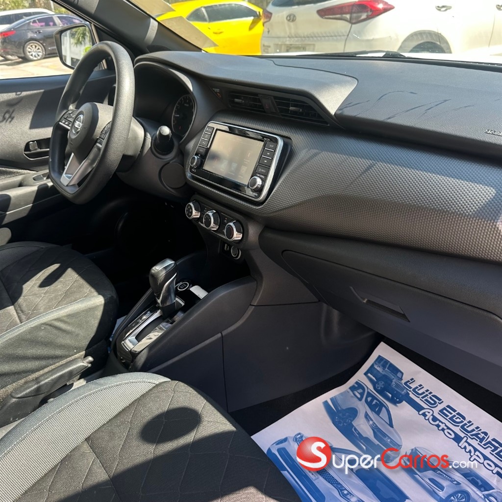 2020 Nissan Kicks — foto 10 / 10