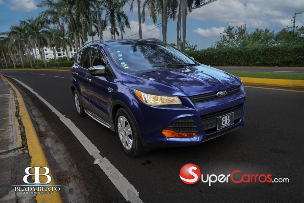 2013 Ford Escape S — foto 12 / 12