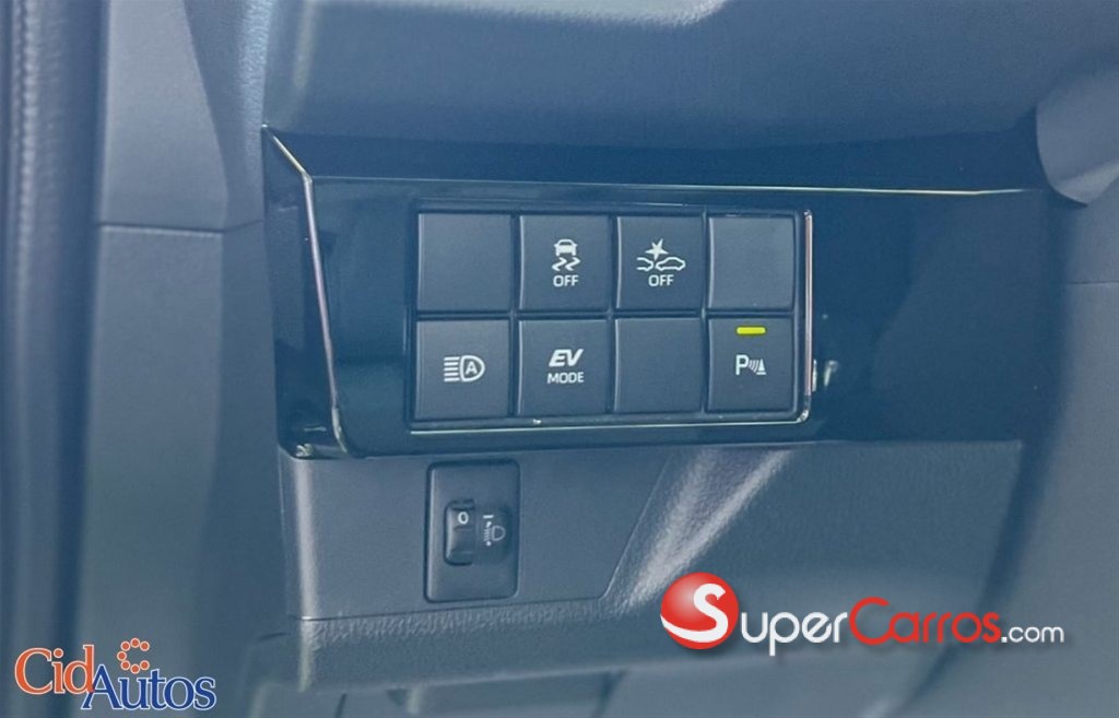 2026 Toyota Yaris Cross Hibrido Limited — foto 5 / 10