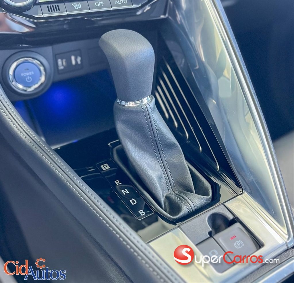 2026 Toyota Yaris Cross Hibrido Limited — foto 6 / 10