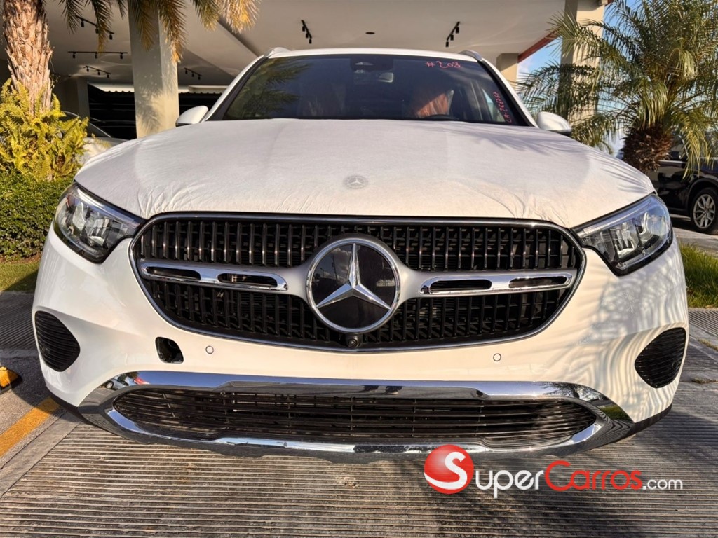 2025 Mercedes-Benz Clase GLC 200 — foto 6 / 8