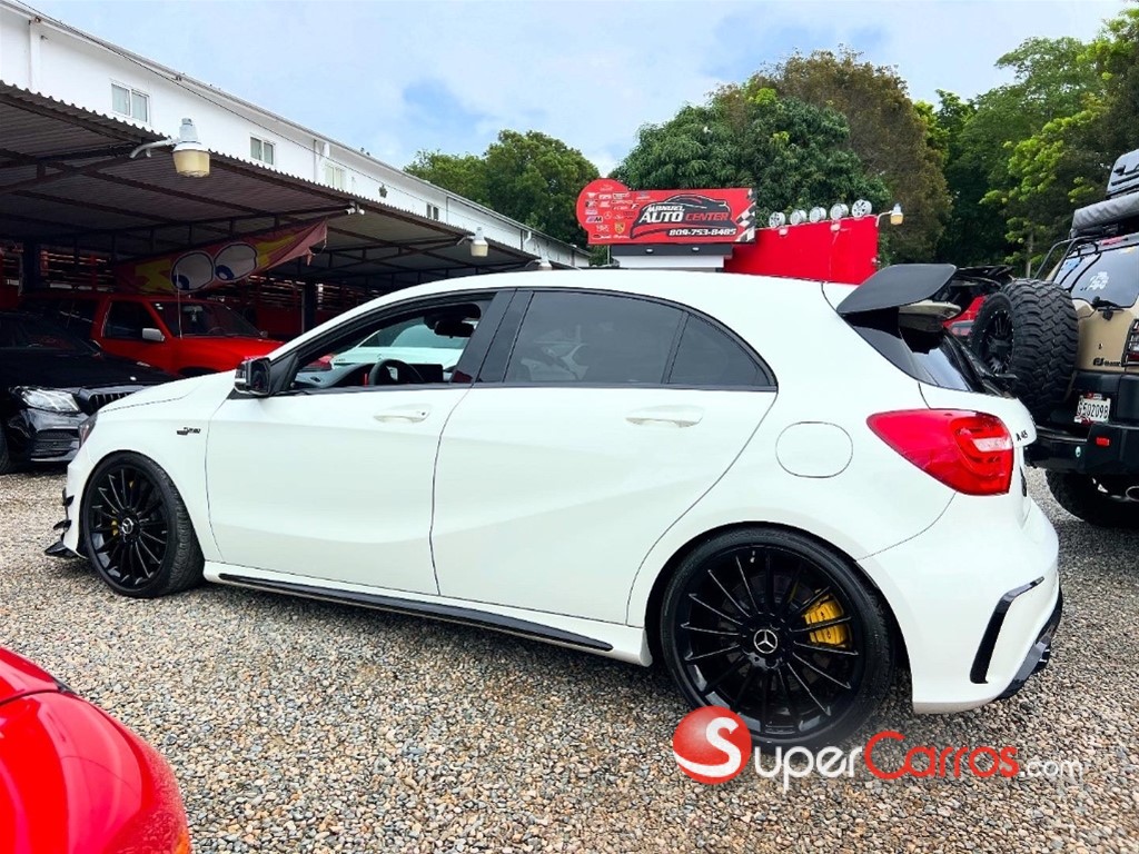 2014 Mercedes-Benz Clase A 45 AMG — foto 8 / 12