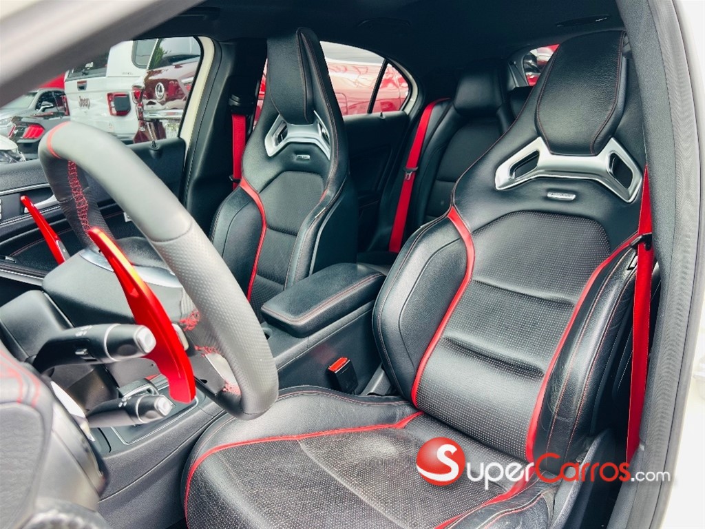 2014 Mercedes-Benz Clase A 45 AMG — foto 11 / 12