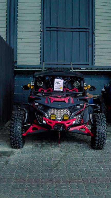 2025 Can Am Maverick R MAX X RS SMART SHOX — foto 11 / 11