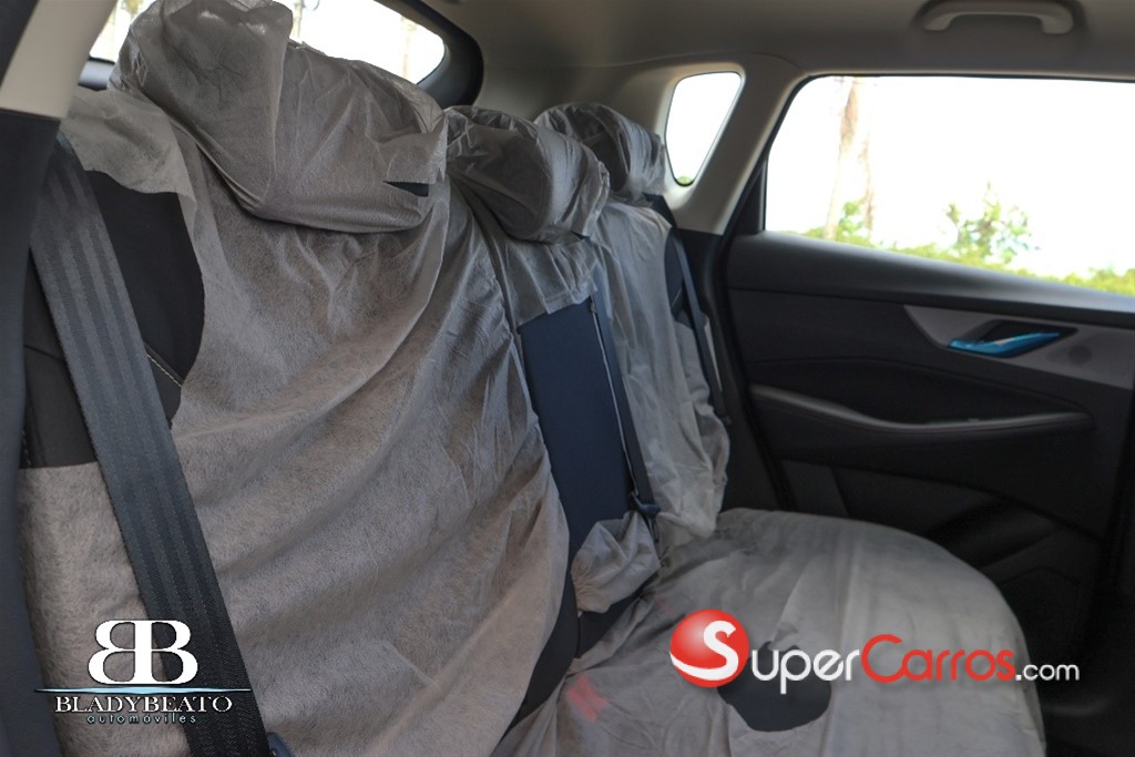 2027 Changan CS 35 Plus — foto 9 / 11
