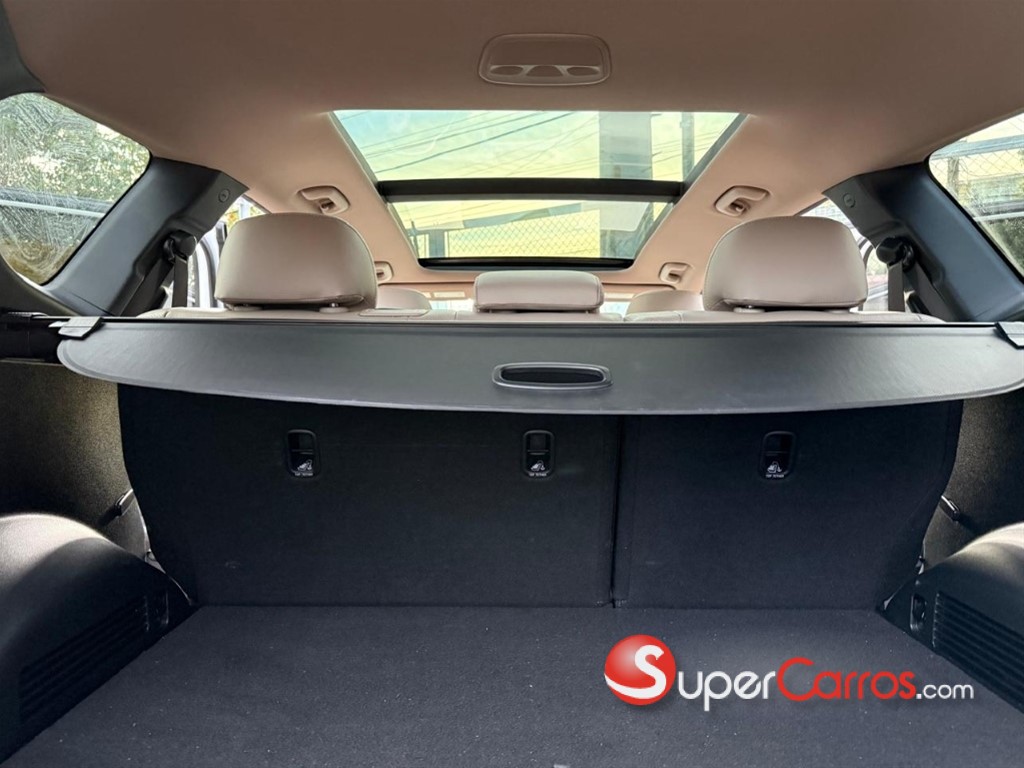 2021 Hyundai Santa Fe SEL — foto 10 / 12