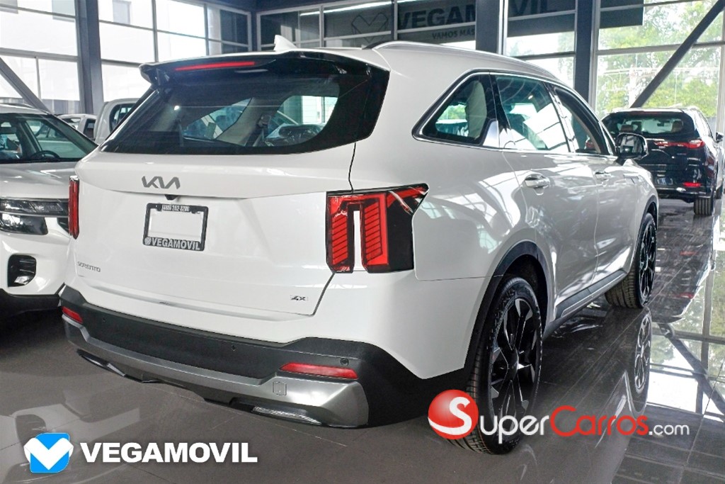 2027 Kia Sorento Limited — foto 3 / 12