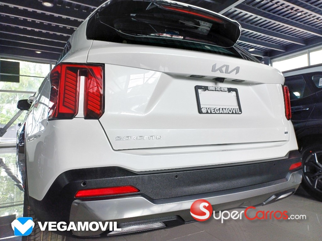 2027 Kia Sorento Limited — foto 5 / 12