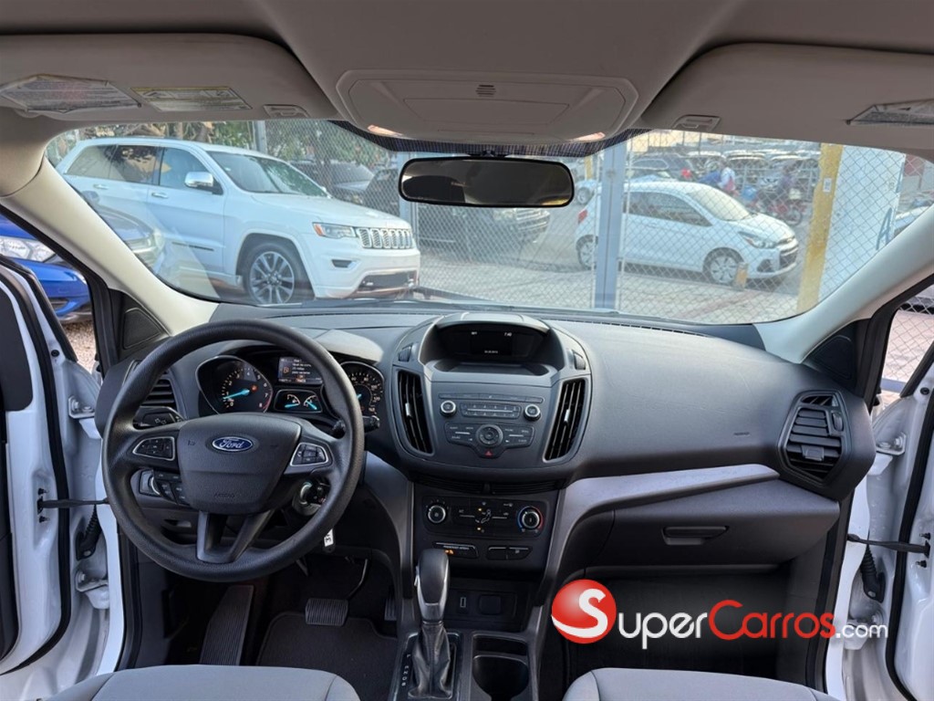 2020 Ford Escape SE Ecoboost — foto 9 / 10