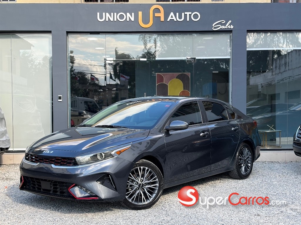 2022 Kia Forte GT Line — foto 5 / 10